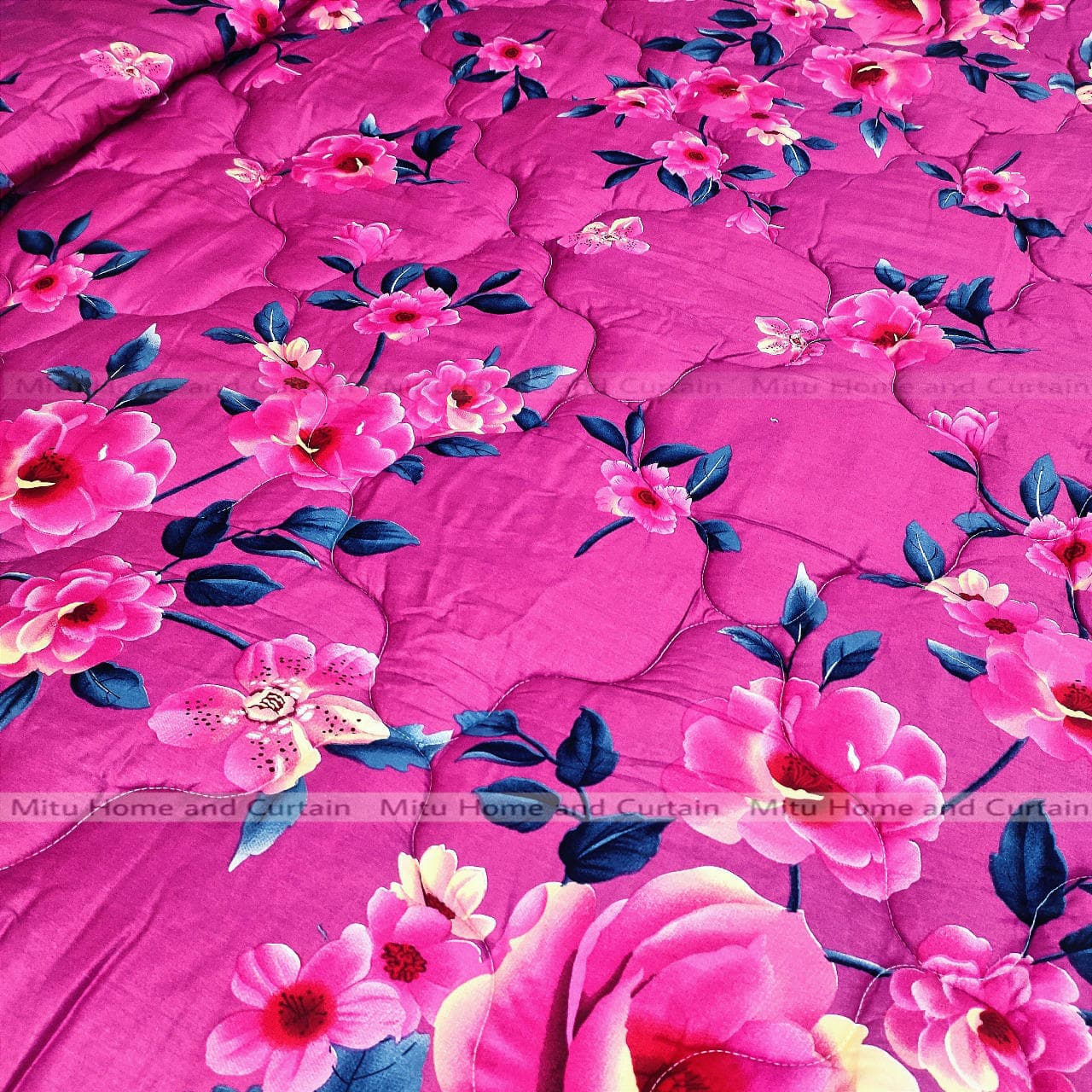 King Size Premium Cube Design Twill Cotton Fabric Winter Comforter, 7*7.5 ft / 84*90 in (Barbie Pink)