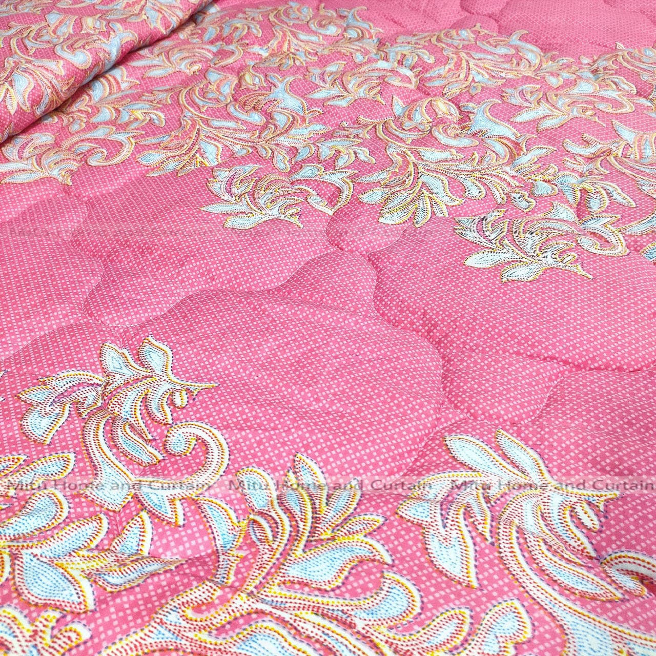King Size Economic Winter Comforter with European Cube Design, 84*90 in / 7*7.5 ft (Soft Pink)