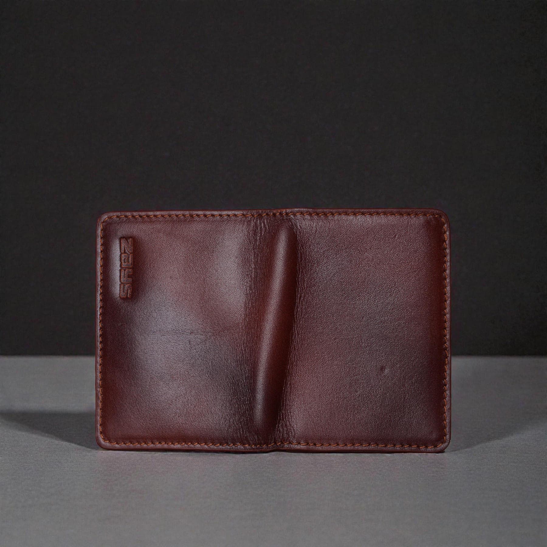 Zays Premium Leather Magnetic Card Holder - Slim and Eco-Friendly Mini Wallet for Unisex - Handmade Secure Compact and Stylish Design (ZCW112 - Antique Brown)