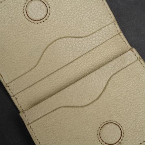 Zays Premium Leather Magnetic Card Holder - Slim and Eco-Friendly Mini Wallet for Unisex - Handmade Secure Compact and Stylish Design (ZCW114-Light Cream)
