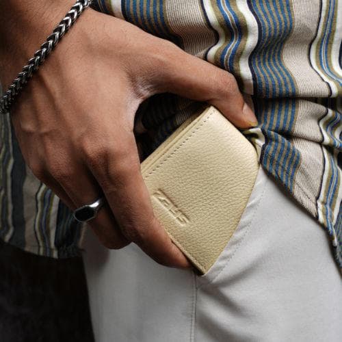 Zays Premium Leather Magnetic Card Holder - Slim and Eco-Friendly Mini Wallet for Unisex - Handmade Secure Compact and Stylish Design (ZCW114-Light Cream)