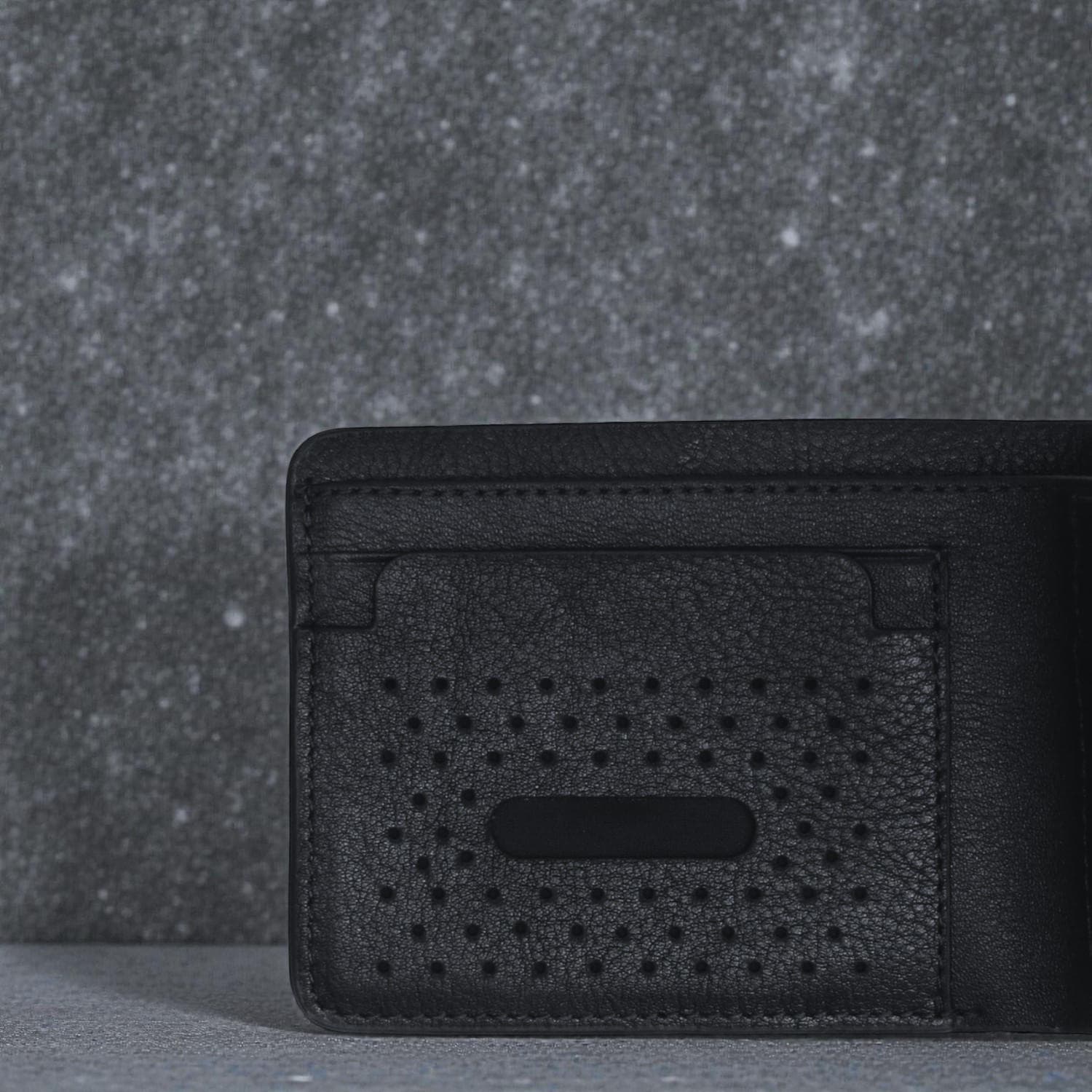 Zays Handcrafted Premium Leather Bifold Short Wallet ZSW103-Black