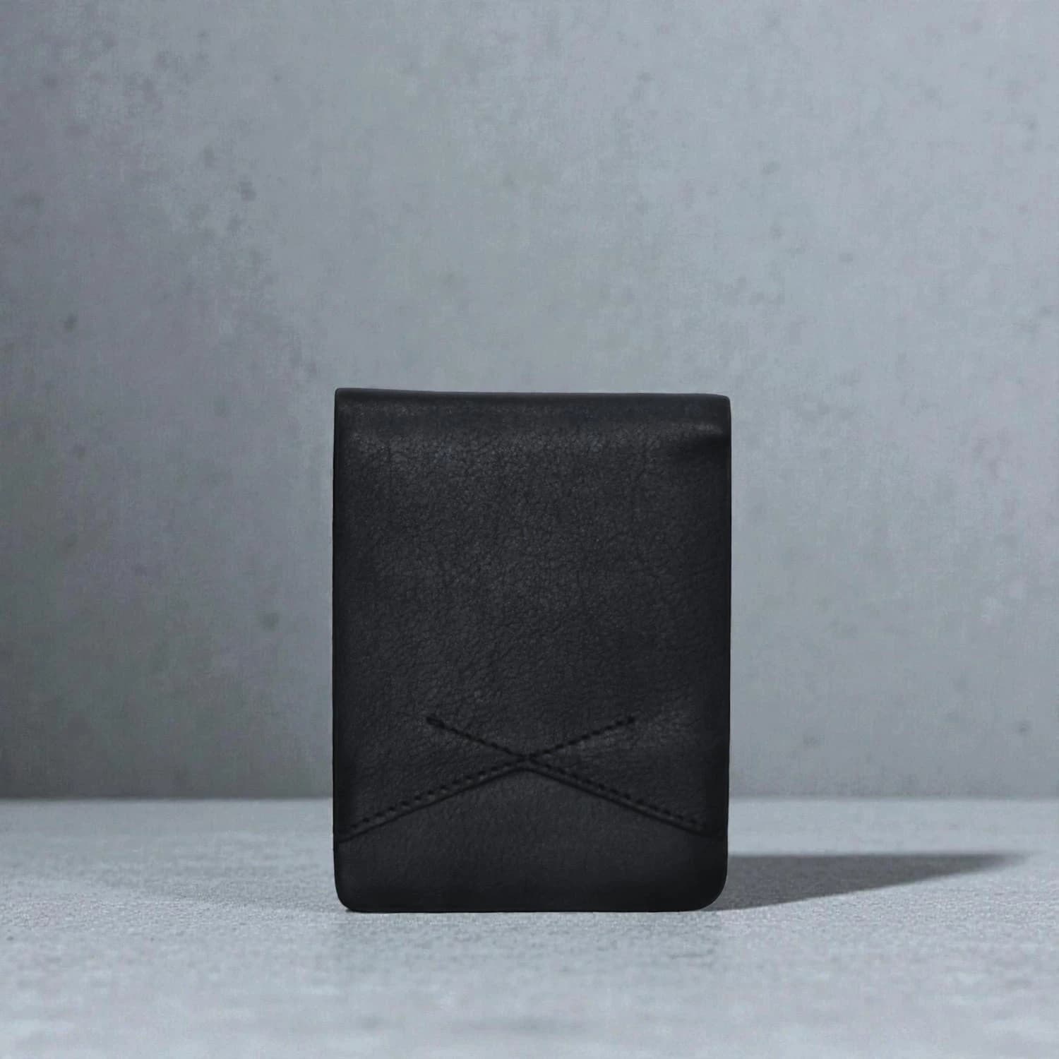 Zays Handcrafted Premium Leather Bifold Short Wallet ZSW103-Black