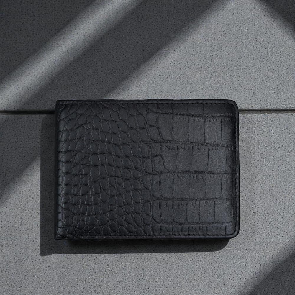 ZAYS Premium Handcrafted Crocodile Embossed Leather Bifold Wallet for Men And Women - Super Slim Durable Stylish Short Wallet - ZSW122-Black