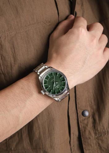 NAVIFORCE 8032 Alloy Quartz watches Stainless Steel strap with 30m waterproof men wristwatch Casual