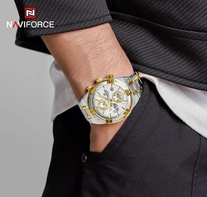 NAVIFORCE 8042 Men's Quartz Stainless Steel Wristwatch