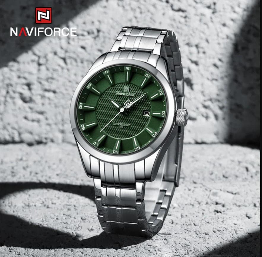 NAVIFORCE 8032 Alloy Quartz watches Stainless Steel strap with 30m waterproof men wristwatch Casual